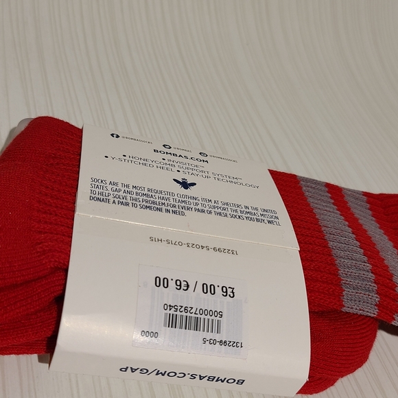 GAP By Bombas Socks Kids Shoe Size 12 to 6 Red Socks - Picture 3 of 3